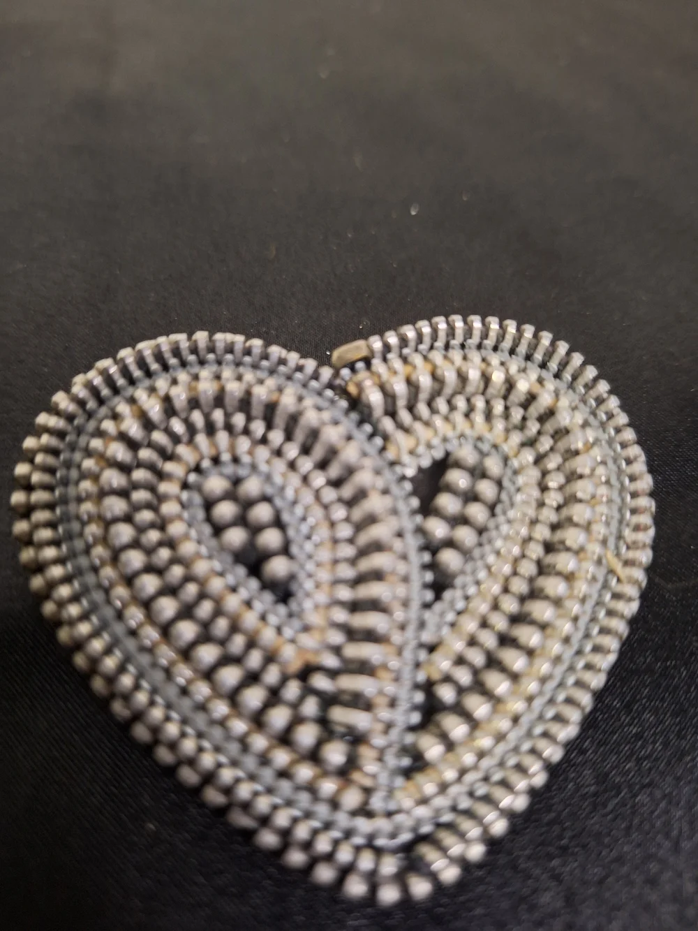 Silver Heart-Shaped Metal Beaded Brooch - 2
